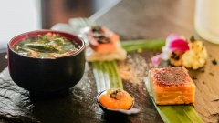 Mystery Cuisine - ?douard et Thu Ha Français