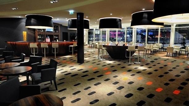 Casino cafeteria la defense