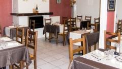 Restaurant La Tour de Cr?cy Français