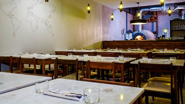 La Figata Pizzeria Room View