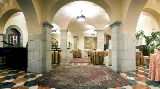 Colleoni dell'Angelo Restaurant a Bergamo Menu, prezzi, immagini