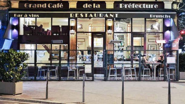 Le Grand Cafe De La Prefecture In Lyon Restaurant Reviews Menu