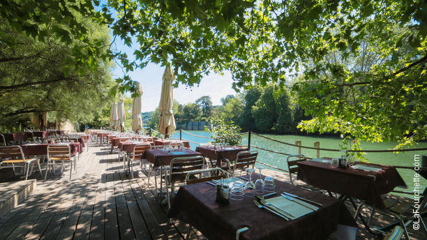 Restaurant Sur Le Bord De L Eau Paris Restaurant Sur Le Bord De L Eau Paris