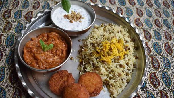 1001 Nights Iranian Restaurant Sugestão