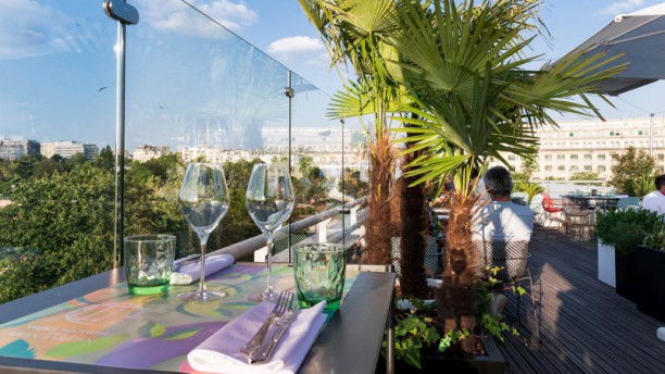 Rooftop Molitor In Paris Restaurant Reviews Menu And Prices Thefork