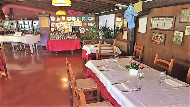 Restaurant Antica  Trattoria  del Cacciatore  Bologne 