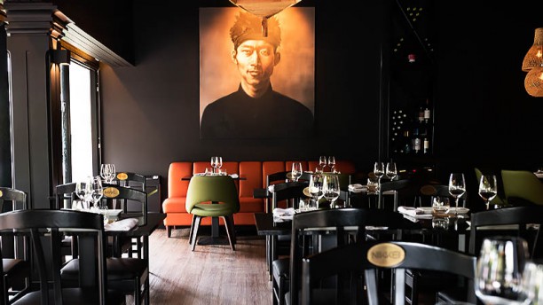 Nikkei Vista da sala