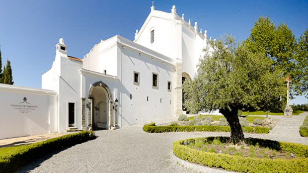 Divinus - Convento do Espinheiro Entrada