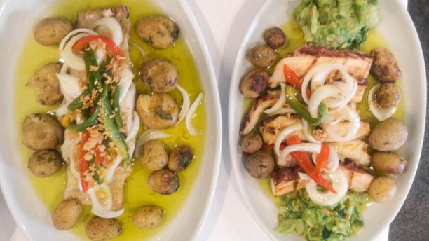 O Mar'co Bacalhau à lagareiro e Polvo à lagareiro