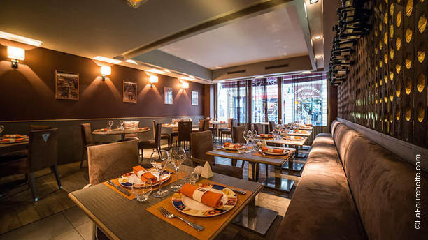Restaurant Saint Lmazare Restaurant Saint Lmazare
