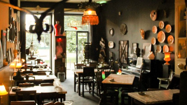 Dona Gertrudes Vista da sala