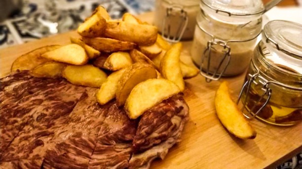 Cantinho do Picadeiro Prato