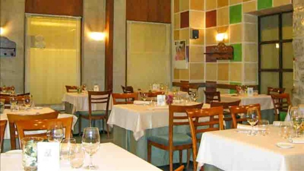 Restaurante El 24 De La Paloma en Burgos - Opiniones, menú 