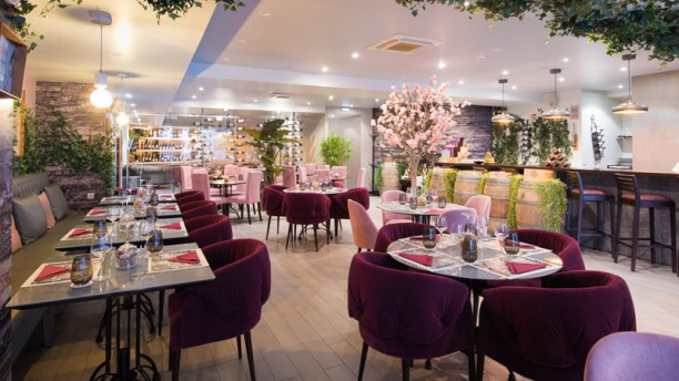 Paralelo 45 Main room