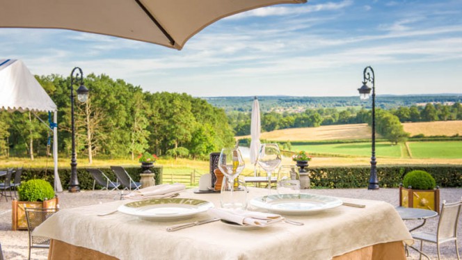 L & Luy au Château d'Ygrande