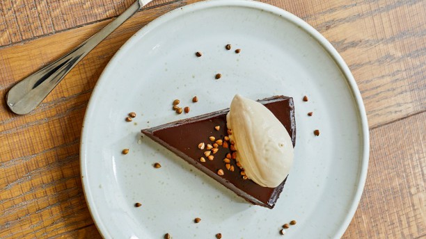 Jòia par Hélène Darroze Suggestion de plat