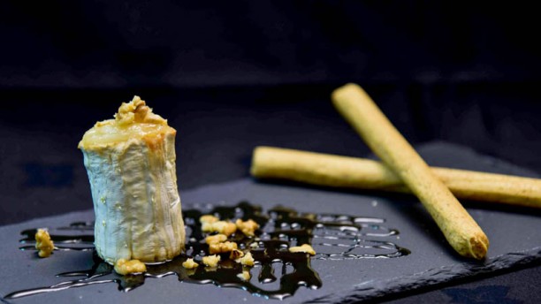A Estrela da Mó Queijo Chévre Gratinado com Mel e Nozes
