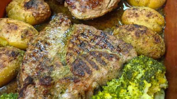 Bessa 711 Posta Arouquesa (especialidade da casa) | Arouquesa steak (house speciality)