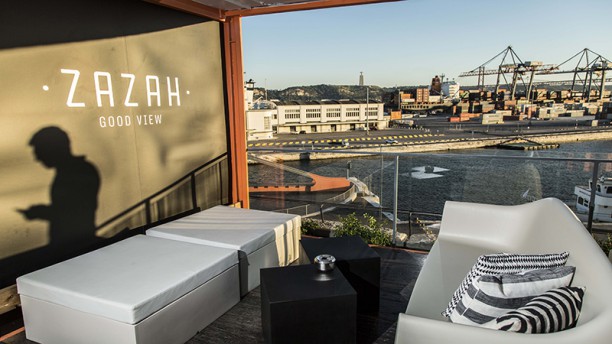 Zazah Good View Vista do ambiente