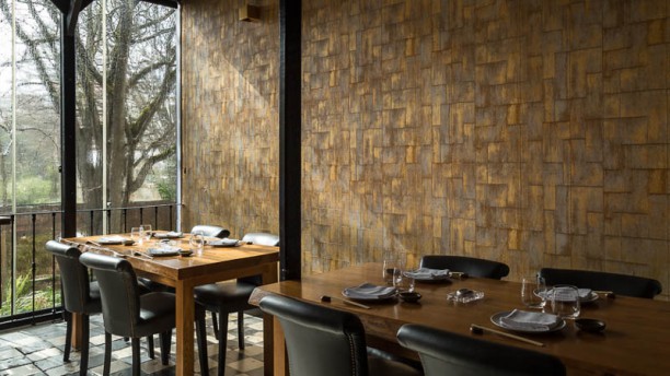 Yakuza First Floor Vista da sala