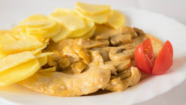 A Minhota da Prata Escalopes de Peru com Champignon