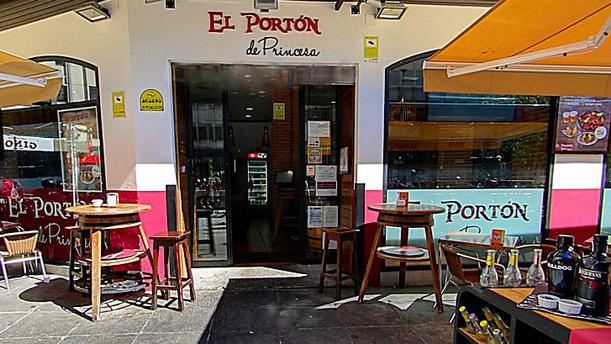 Restaurante El Portón de Princesa en Madrid, Universidad 