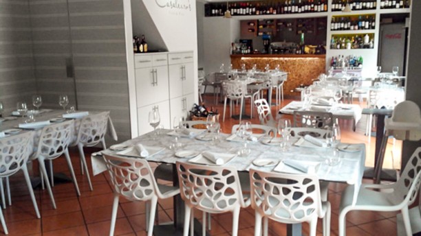 Casaleiro's Food and Wine Interior