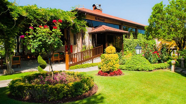 O Casarão Entrada do Restaurante