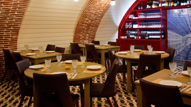 Taberna Albricoque Sala