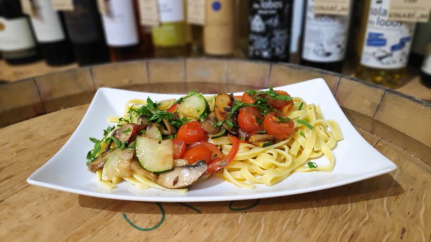 Restaurante Vinarium Tagliatelle de Legumes