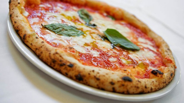 F.lli La Cozza La pizza