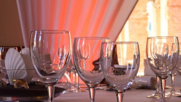 Restaurant Les Écuries du Château à Dampierre-en-Yvelines (78720 ...