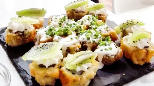 Bambu Sushi Spot Sushi