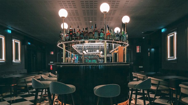 Blind Vista do interior