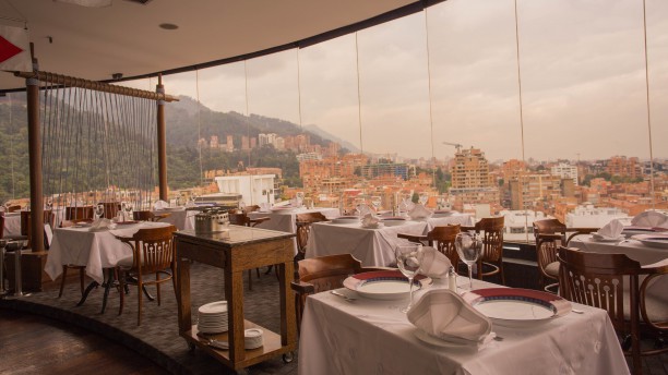 La Fragata Giratorio in Bogotá - Restaurant Reviews, Menu and Prices