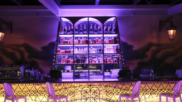 Le Pain Francais Bistro Terrace Bar