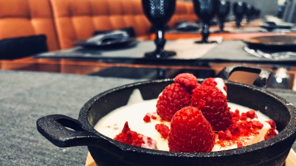 BYF Steakhouse Sobremesa