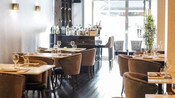 Sushi&Douro Sala do restaurante