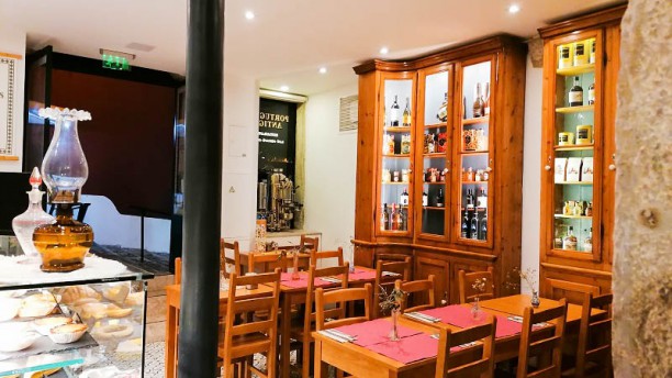 Português antigo Vista da sala