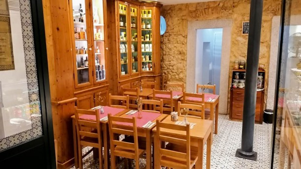 Português antigo Vista da sala