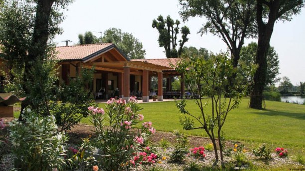 Laghi Carcana A San Pietro Cusico Zibido San Giacomo Menu