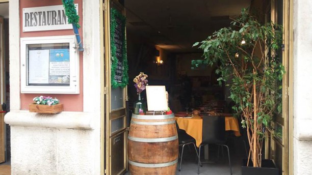 Club do Operário fachada do restaurante