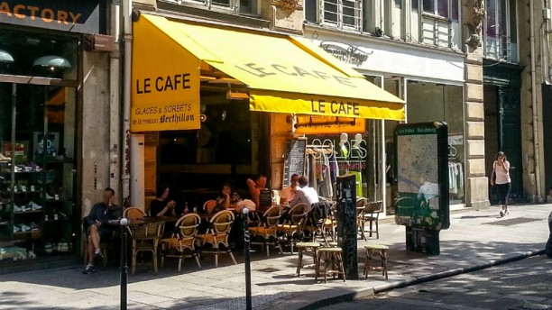  Le  Caf  in Paris Restaurant Reviews Menu and Prices 
