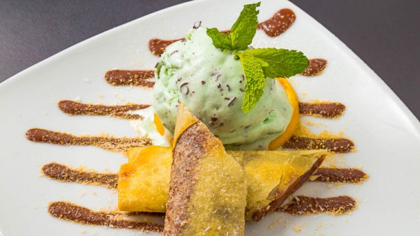 Miyagi sobremesa da casa