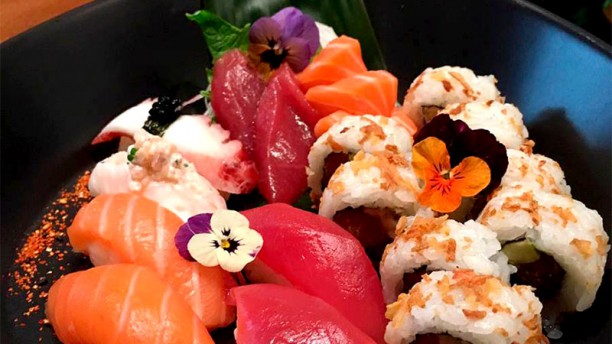 Unique Sushi LD Sugestão do chef