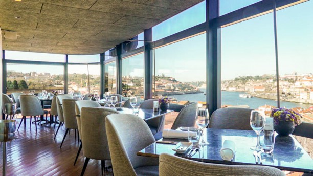 The Blini Vista do interior