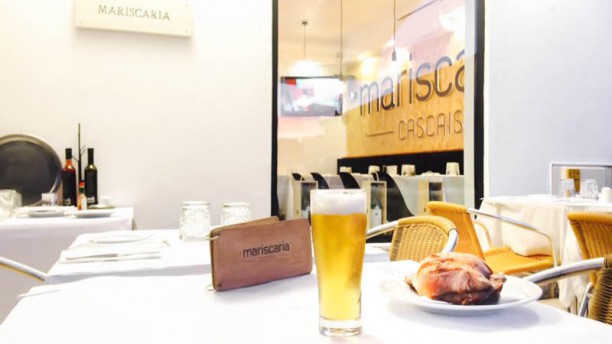 Mariscaria Mariscaria, aspecto da sala. Marisqueira em Cascais