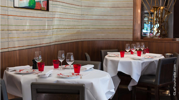 Dessirier Tables dressées