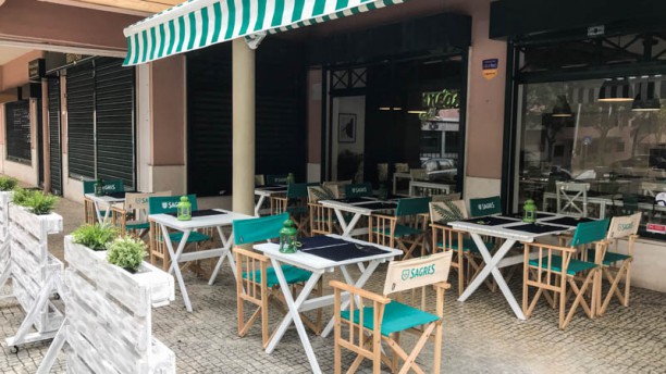 Great Mess Esplanada