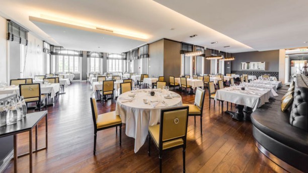 Paços da Rainha Vista de sala